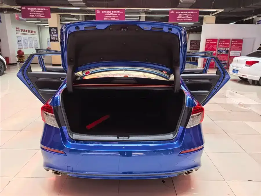Honda Civic 2022 Civic 240TURBO CVT Ignition Edition 2023 — миниатюра 5