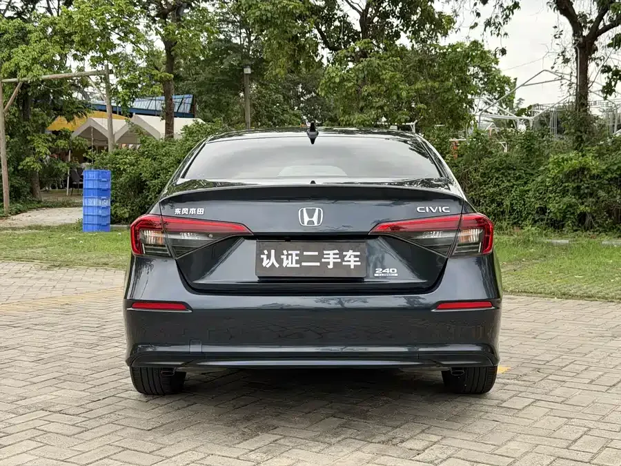 Honda Civic 2022 Civic 240TURBO CVT Dynamic Edition 2022 — миниатюра 3