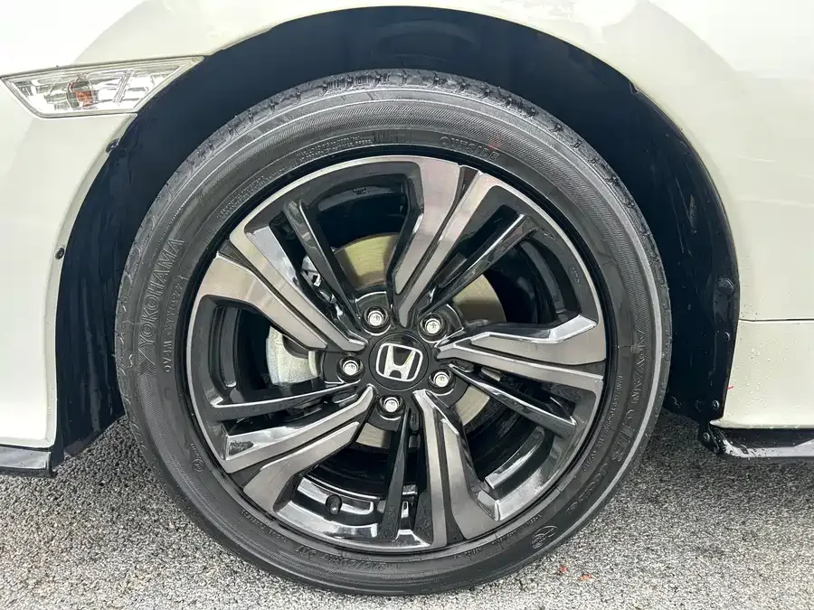 Honda Civic Civic 2021 HATCHBACK 220TURBO CVT Cool Control 2022 — миниатюра 2