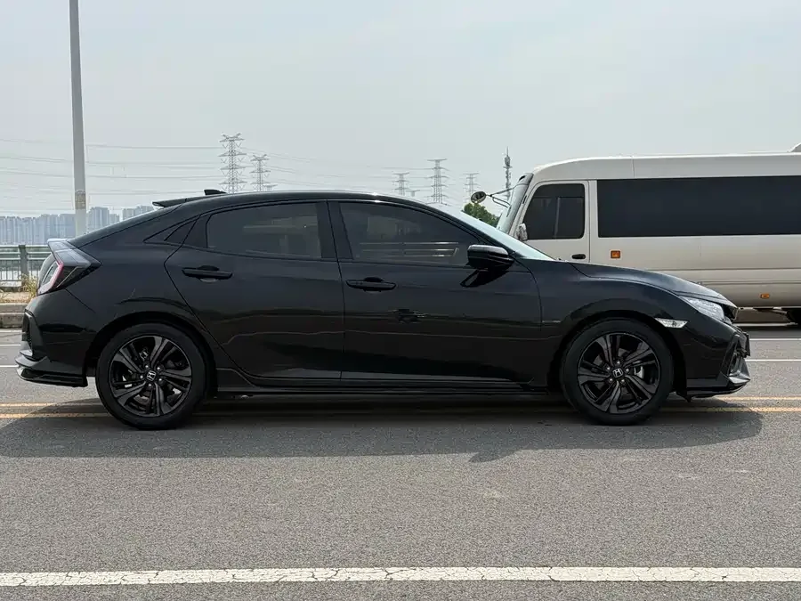 Honda Civic Civic 2021 HATCHBACK 220TURBO CVT Cool Control 2022 — миниатюра 2