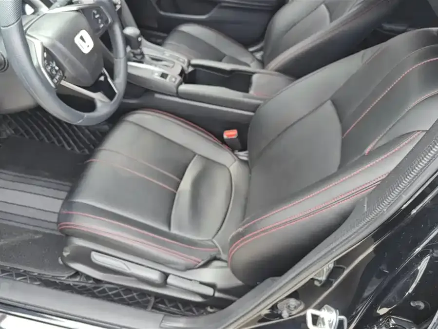 Honda Civic Civic 2021 HATCHBACK 220TURBO CVT Cool Control 2022 — миниатюра 3