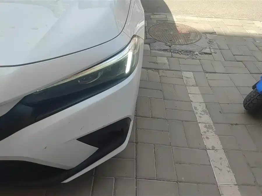 Honda Civic 2023 Civic 240TURBO CVT Power Edition 2024 — миниатюра 2