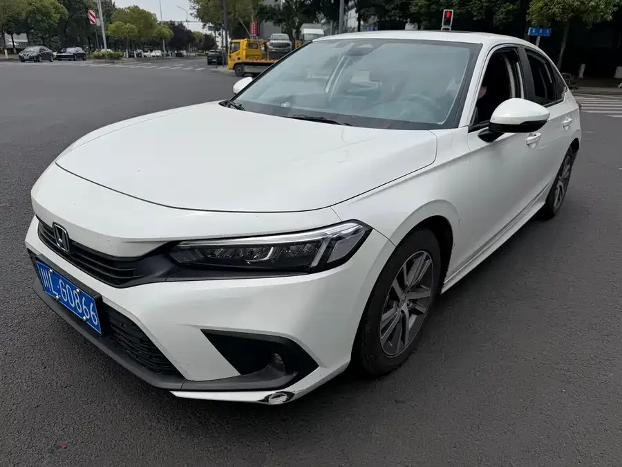 Honda Civic 2022 Civic 240TURBO CVT Dynamic Edition 2022 — фото 1, купить с доставкой в Москву