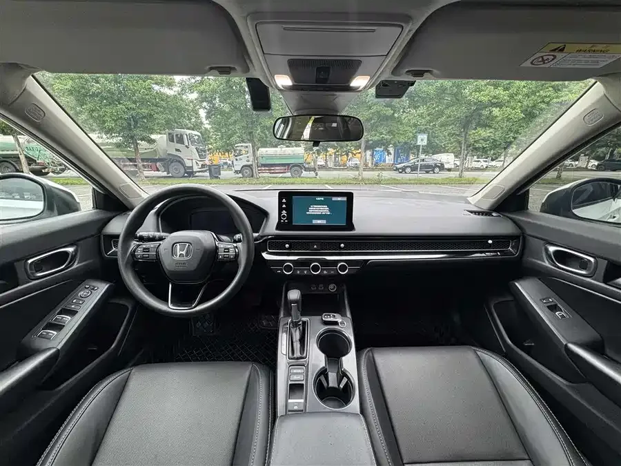 Honda Civic 2022 Civic 240TURBO CVT Dynamic Edition 2022 — миниатюра 4