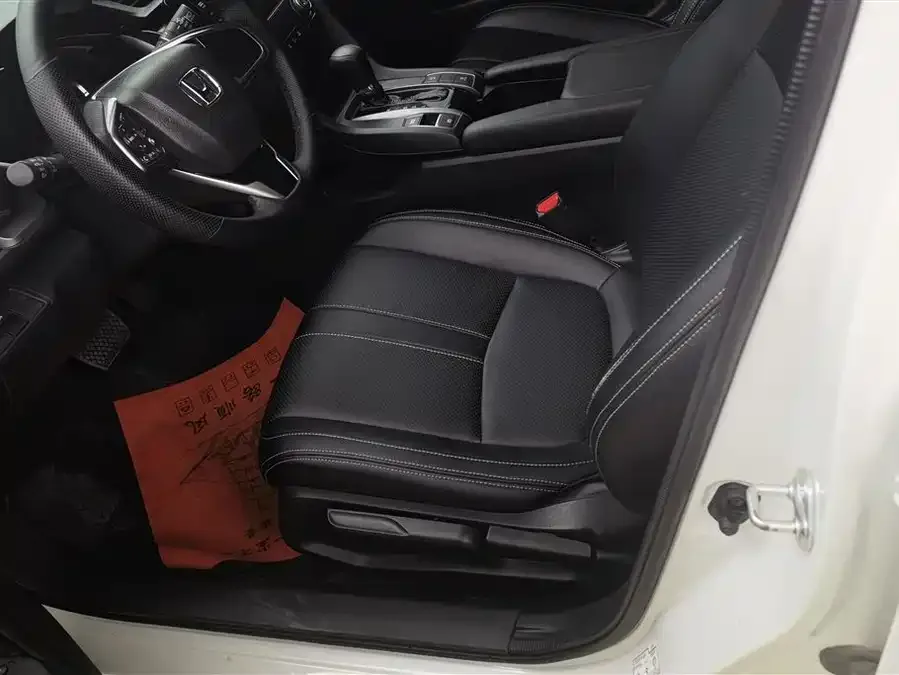 Honda Civic Civic 2021 HATCHBACK 220TURBO CVT New Control 2023 — миниатюра 3