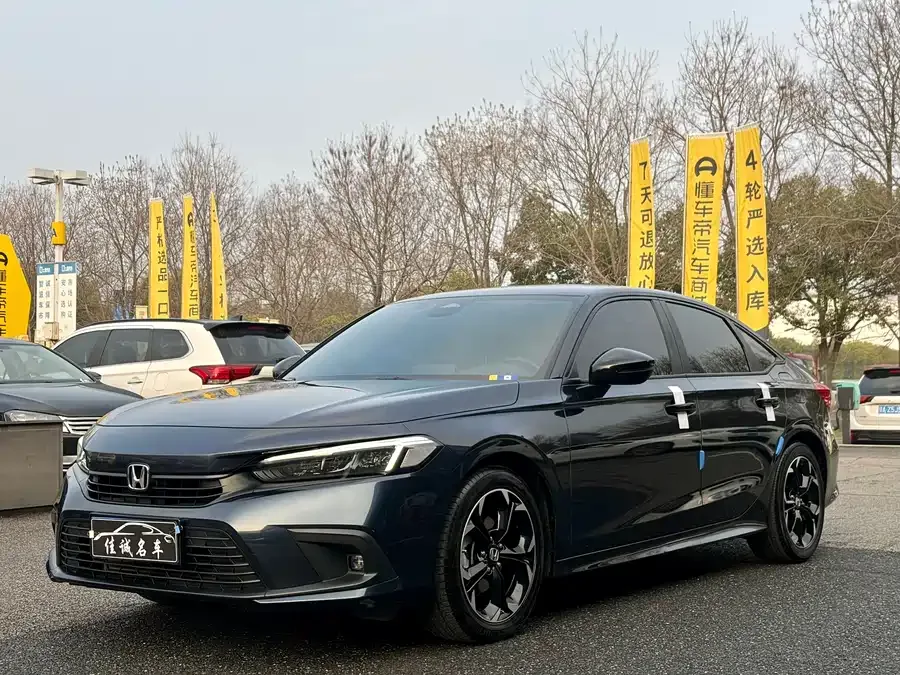 Honda Civic 2022 Civic 240TURBO CVT Ignition Edition 2023 — фото 1, купить с доставкой в Москву