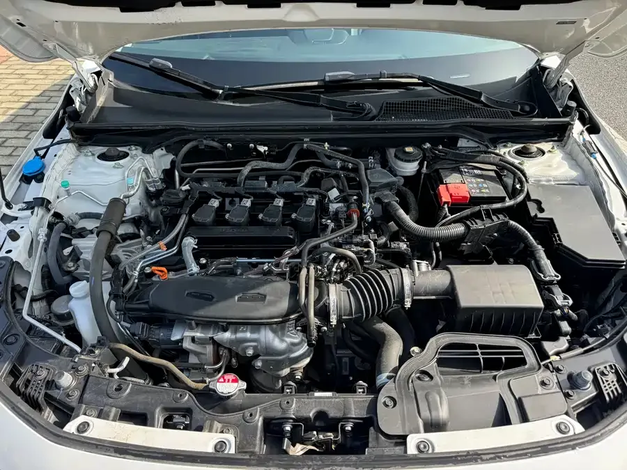 Honda Civic 2023 Civic 240TURBO CVT Power Edition 2024 — миниатюра 2