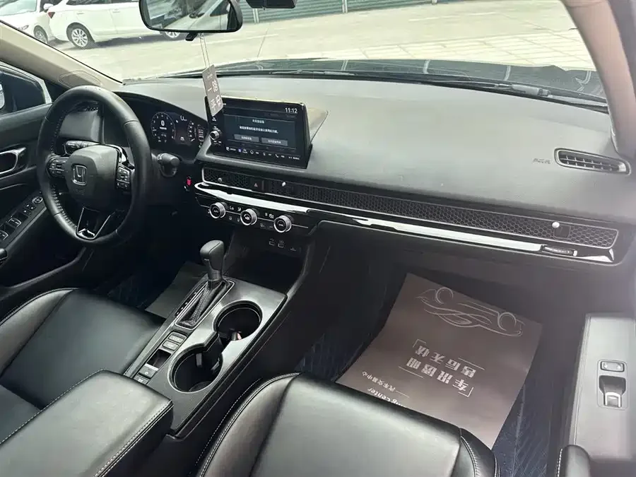 Honda Civic 2023 Civic 240TURBO CVT Power Edition 2023 — миниатюра 4