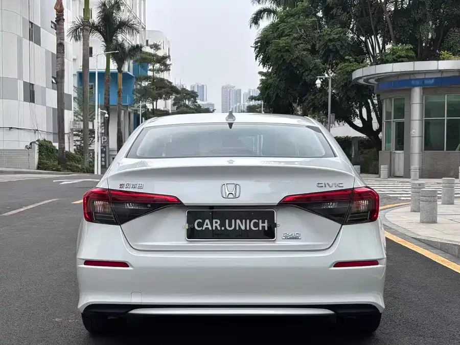 Honda Civic 2023 Civic 240TURBO CVT Power Edition 2024 — миниатюра 2