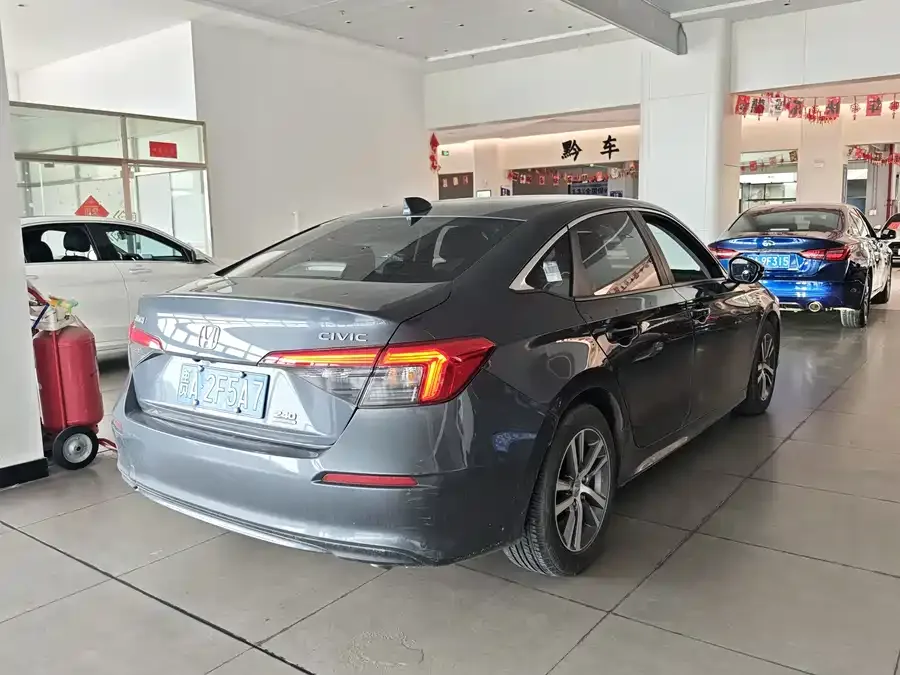 Honda Civic 2023 Civic 240TURBO CVT Sporty C-Stage Special Edition 2024 — миниатюра 2