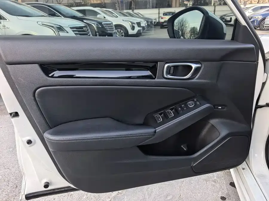 Honda Civic 2022 Civic 240TURBO CVT Power Control Edition 2022 — миниатюра 2