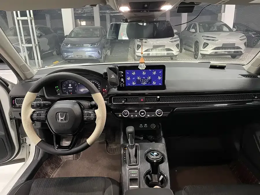 Honda Civic 2022 Civic 240TURBO CVT Dynamic Edition 2024 — миниатюра 2