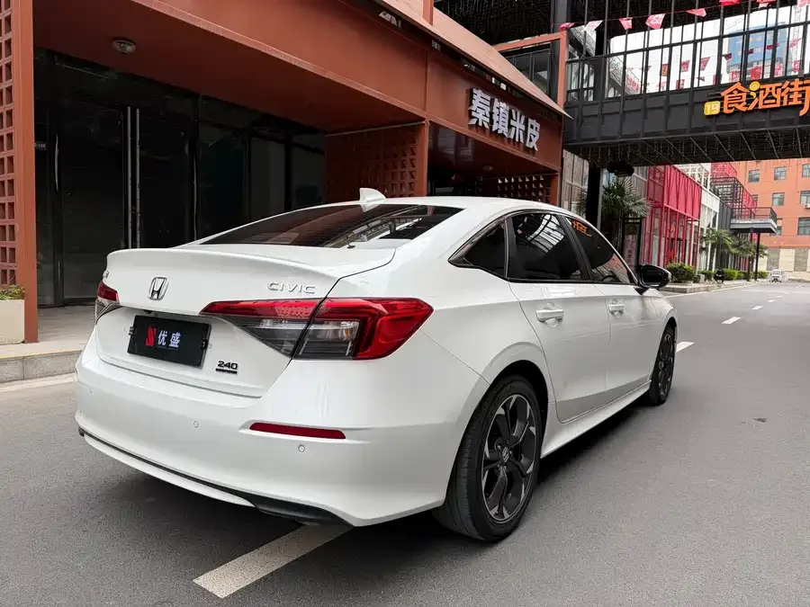 Honda Civic 2022 Civic 240TURBO CVT Power Control Edition 2023 — миниатюра 3
