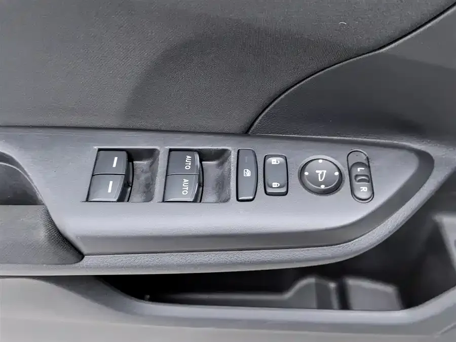 Honda Civic Civic 2021 HATCHBACK 220TURBO CVT Cool Control 2022 — миниатюра 3