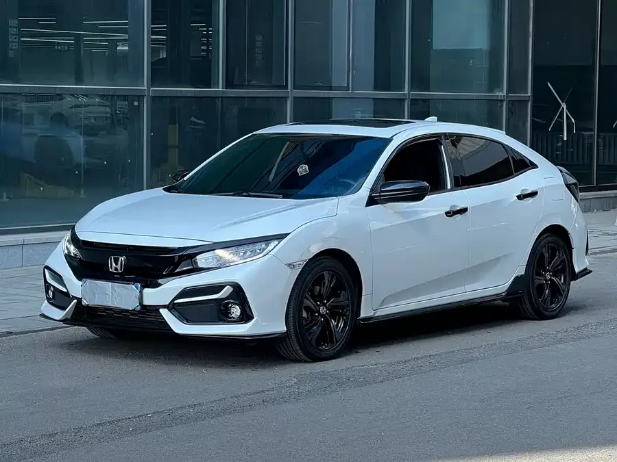 Honda Civic Civic 2021 HATCHBACK 220TURBO CVT Cool Control 2022 — фото 1, купить с доставкой в Москву