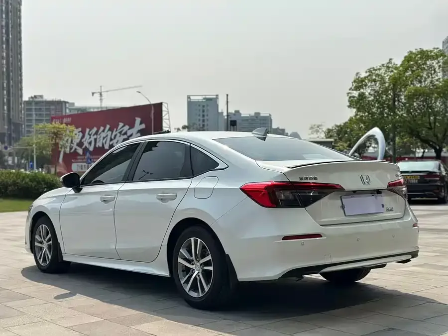 Honda Civic 2023 Civic 240TURBO CVT Power Edition 2023 — миниатюра 2
