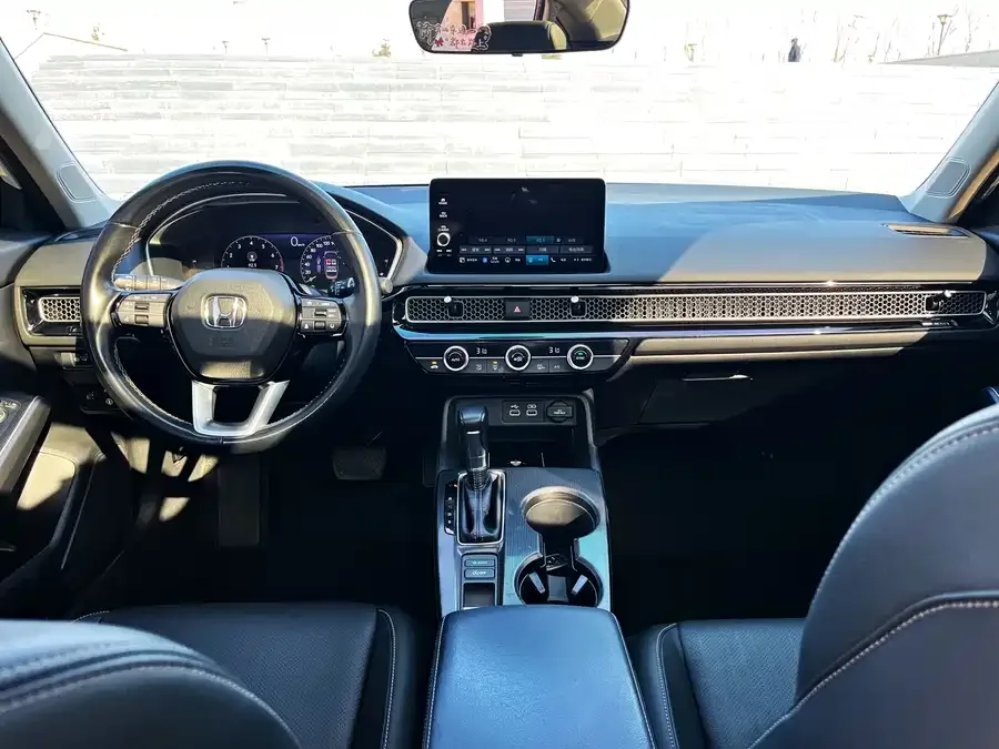 Honda Civic 2022 Civic 240TURBO CVT Power Control Edition 2023 — миниатюра 4