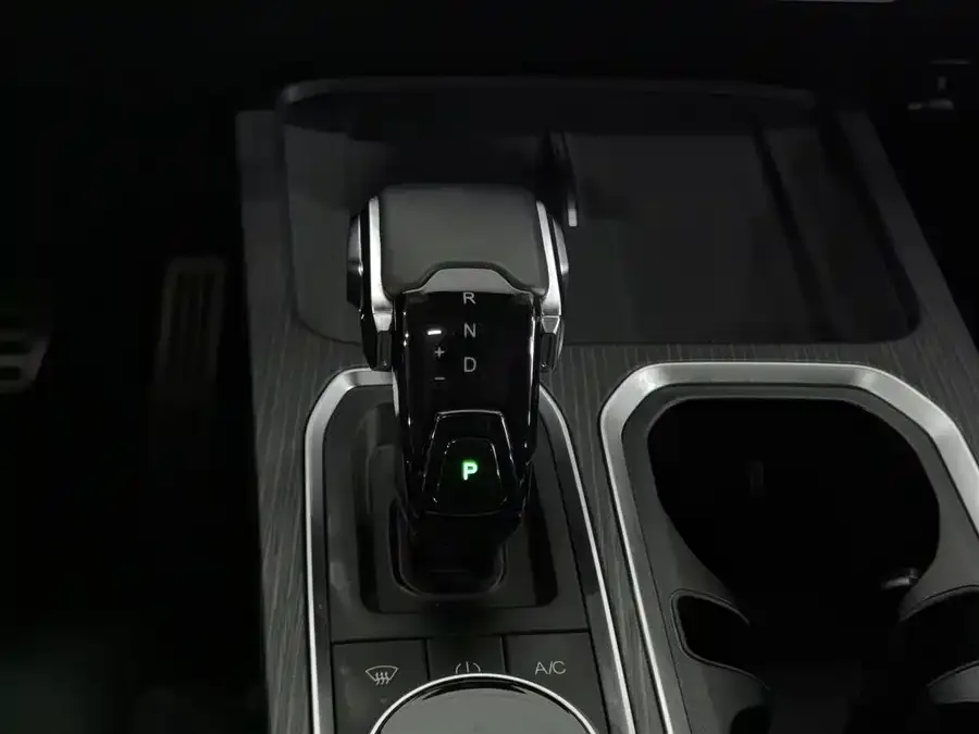 Chery exploration 06 Explore 06 2023 Urban Edition 1.6T 2WD Luxury 2023 — миниатюра 4