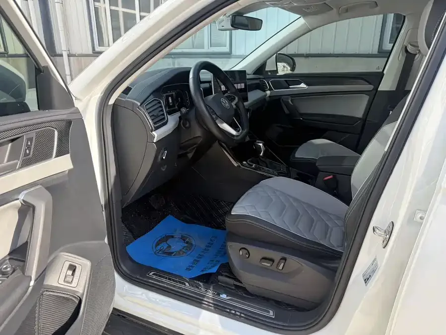 Volkswagen Tayron Tanyue 2023 280TSI 2WD Luxury Plus Advanced Edition 2023 — миниатюра 3