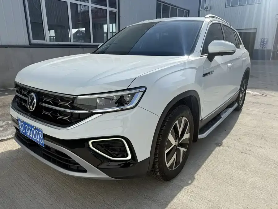 Volkswagen Tayron Tanyue 2023 280TSI 2WD Luxury Plus Advanced Edition 2023 — фото 1, купить с доставкой в Москву