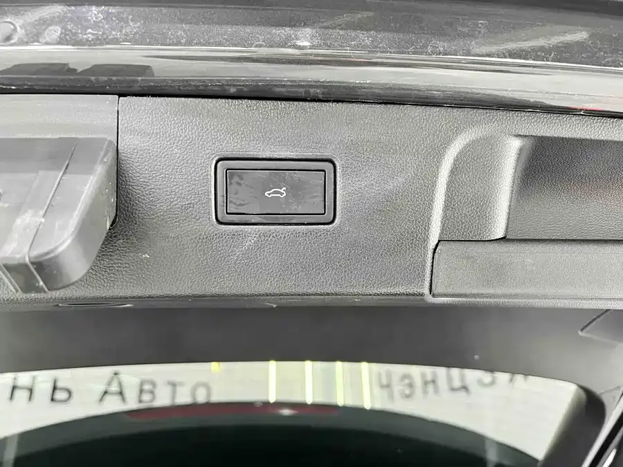 Volkswagen Tayron Tanyue 2022 280TSI 2WD Luxury Smart Edition 2022 — миниатюра 5