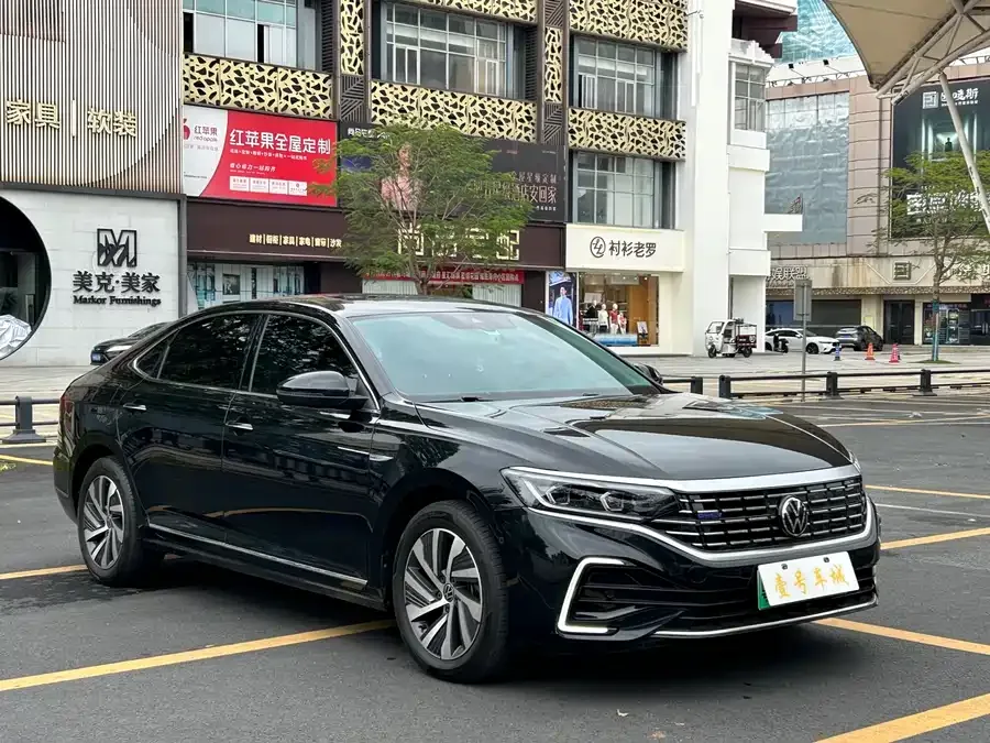 Volkswagen Passat New Energy Passat New Energy 2023 430PHEV Hybrid Luxury Edition 2023 — миниатюра 3