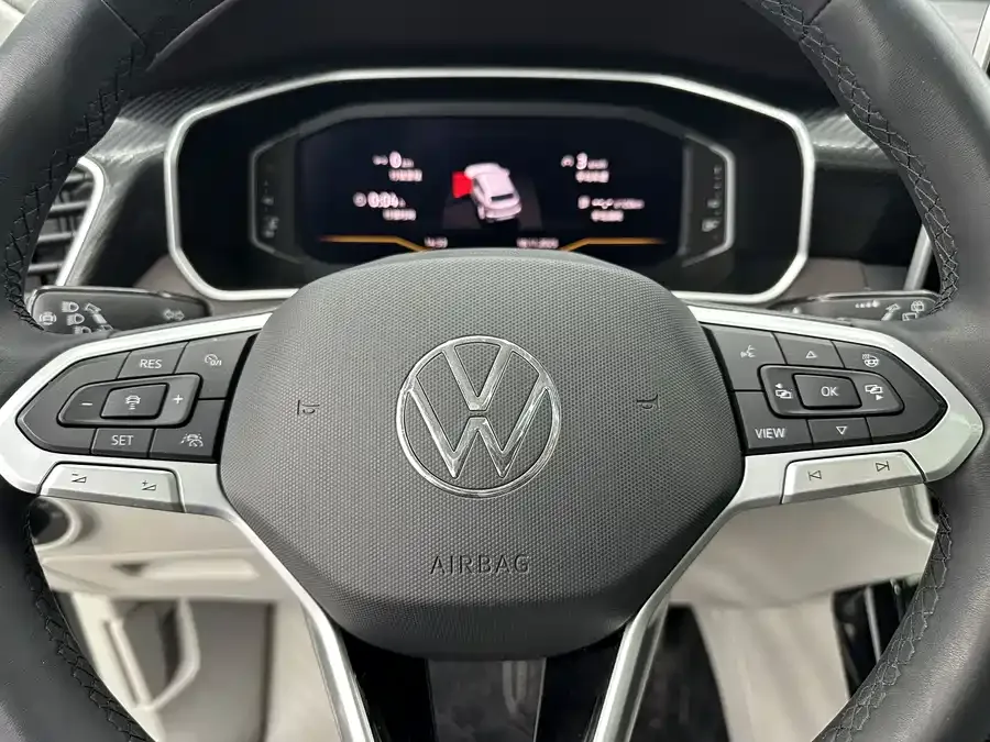 Volkswagen Tayron Tanyue 2023 280TSI 2WD Luxury Plus Advanced Edition 2023 — миниатюра 4