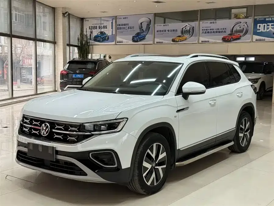 Volkswagen Tayron Tanyue 2023 280TSI 2WD Luxury Plus Advanced Edition 2023 — фото 1, купить с доставкой в Москву