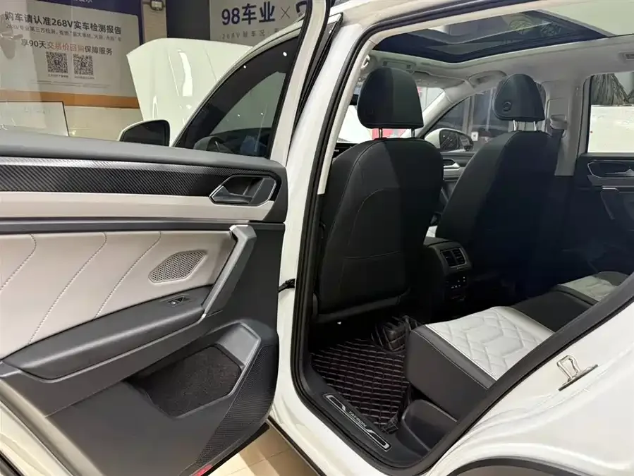 Volkswagen Tayron Tanyue 2023 280TSI 2WD Luxury Plus Advanced Edition 2022 — миниатюра 5