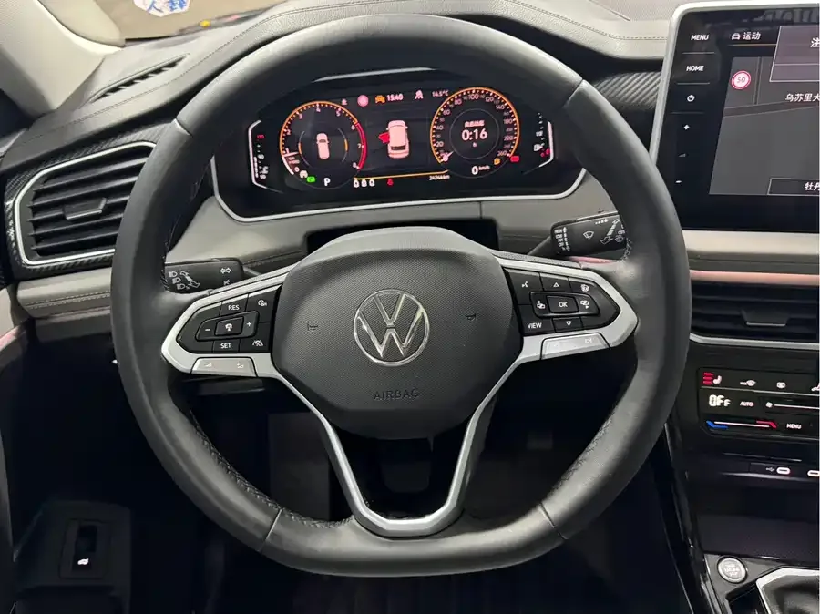Volkswagen Tayron Tanyue 2023 280TSI 2WD Luxury Plus Advanced Edition 2022 — миниатюра 3