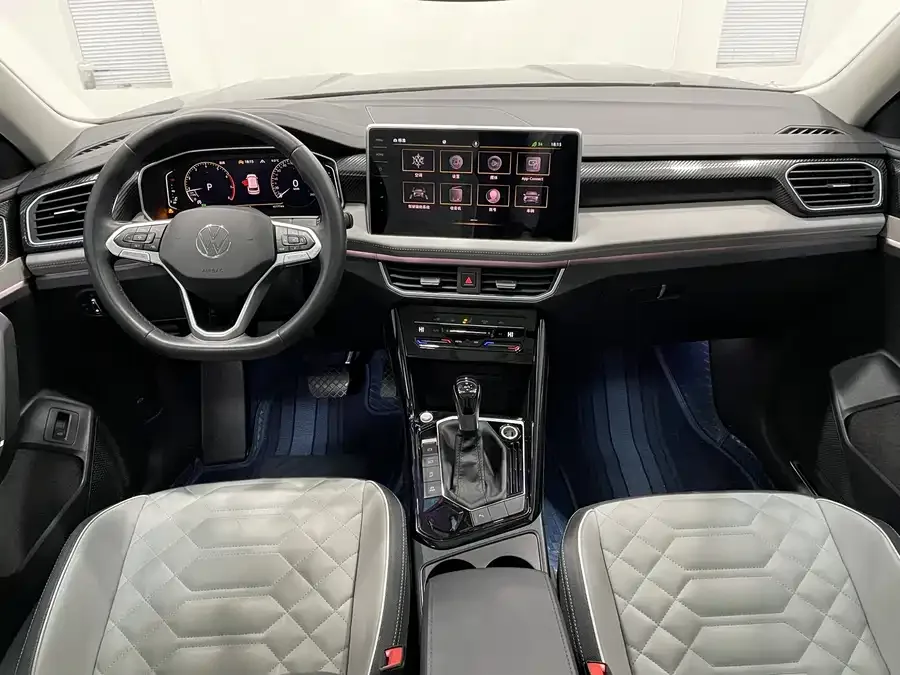 Volkswagen Tayron Tanyue 2023 280TSI 2WD Luxury Plus Advanced Edition 2023 — миниатюра 3