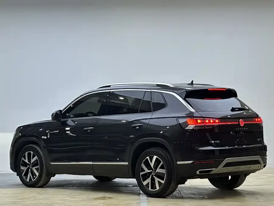 Volkswagen Tayron Tanyue 2023 280TSI 2WD Luxury Plus Advanced Edition 2022 — миниатюра 2