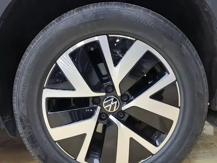 Volkswagen Tayron Tanyue 2023 280TSI 2WD Luxury Plus Advanced Edition 2022 — миниатюра 5