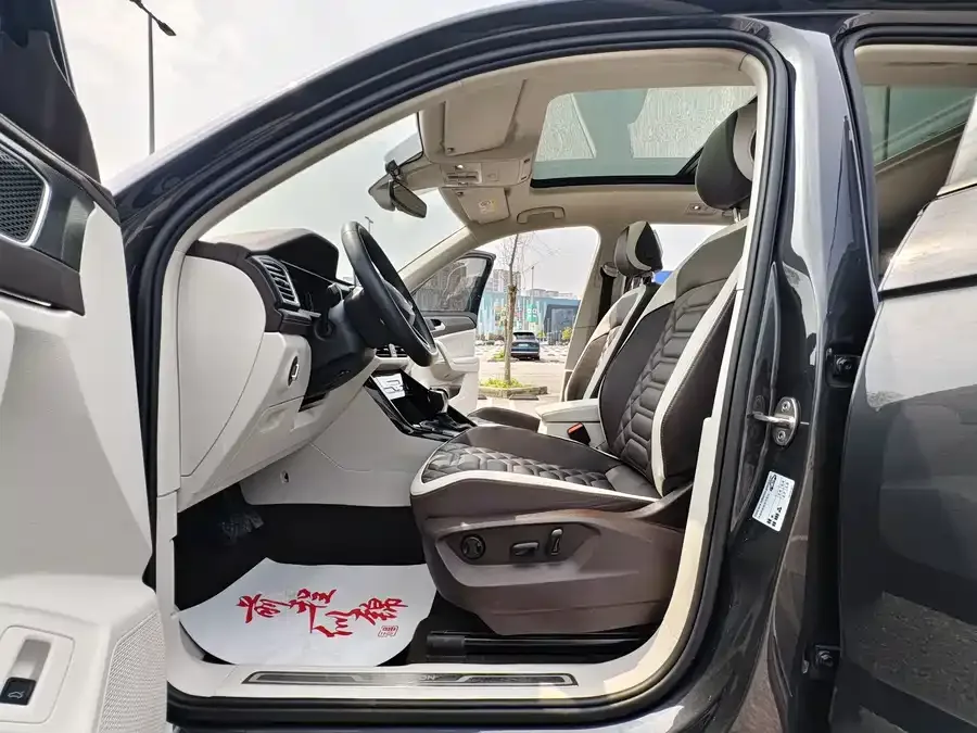 Volkswagen Tayron Tanyue 2023 280TSI 2WD Luxury Plus Advanced Edition 2023 — миниатюра 3