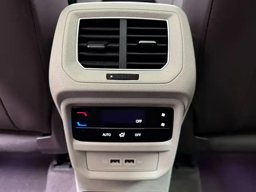 Volkswagen Tayron Tanyue 2023 280TSI 2WD Luxury Plus Advanced Edition 2023 — миниатюра 3