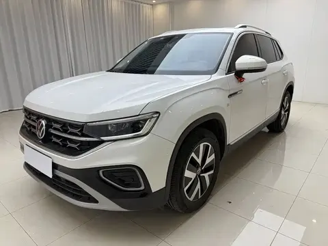 Volkswagen Tayron 2023 купить в Москве
