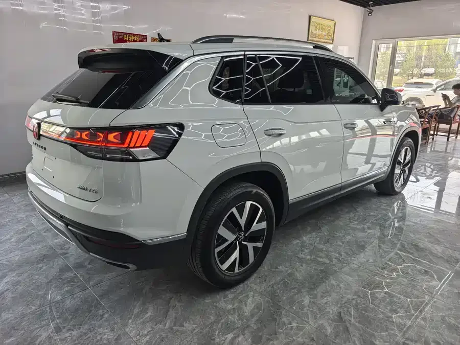 Volkswagen Tayron Tanyue 2023 280TSI 2WD Luxury Plus Advanced Edition 2023 — миниатюра 2