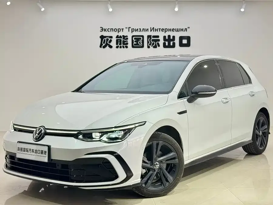 Volkswagen golf Golf 2021 280TSI DSG R-Line 2022 — фото 1, купить с доставкой в Москву