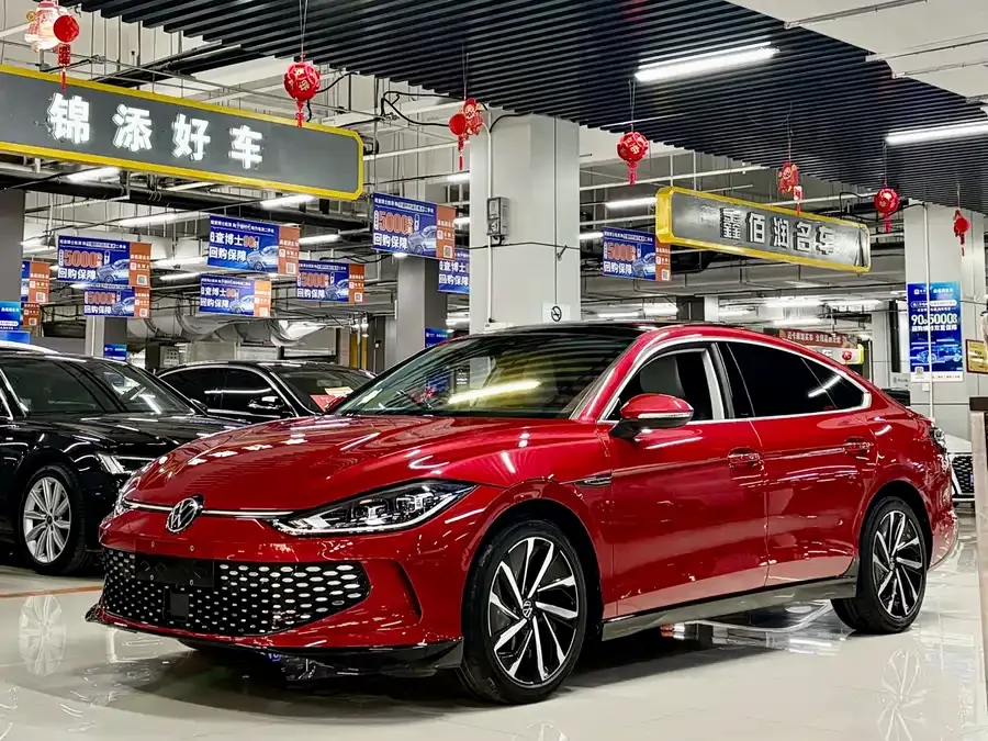 Volkswagen Lamando Lingdu 2022 Lingdu L 280TSI DSG Super Hot Flagship Edition 2022 — фото 1, купить с доставкой в Москву