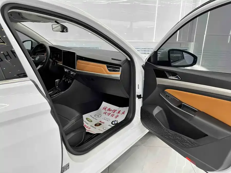 Volkswagen Bora Bora 2023 200TSI DSG Joy-Drive PRO Edition 2023 — миниатюра 5