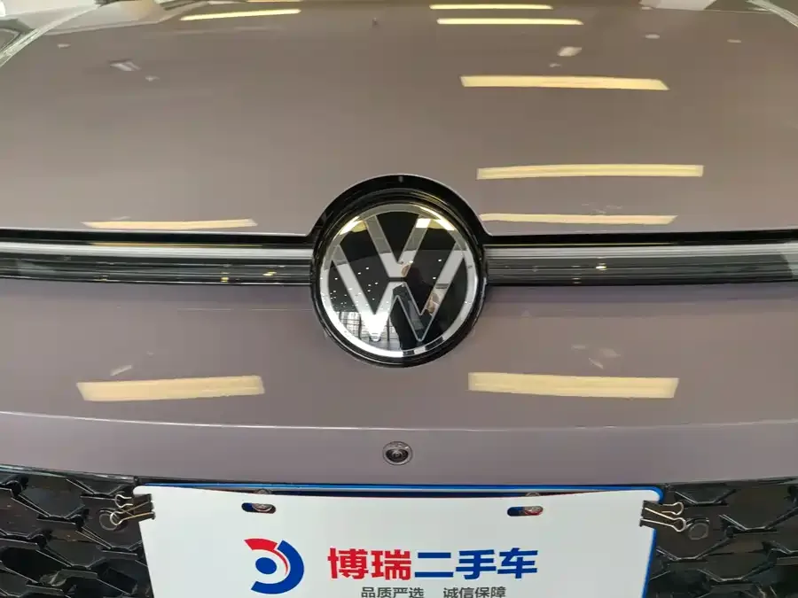 Volkswagen Lavida 2026 Volkswagen Lavida Pro 300TSI Starry Sky Smart Edition 2025 — миниатюра 2