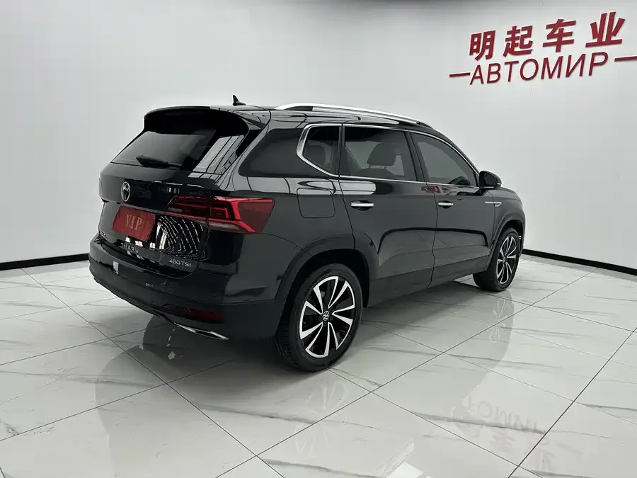 Volkswagen Tiguan (Tharu) Tuyue 2022 280TSI 2WD Luxury Edition 2023 — миниатюра 3