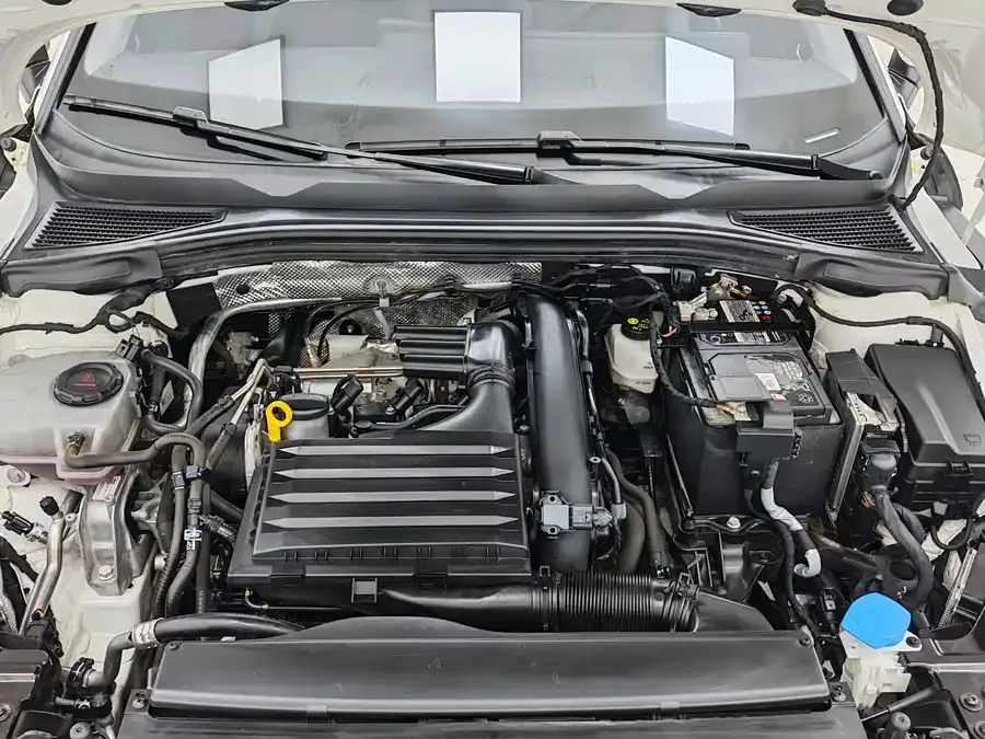 Volkswagen Lamando 2022 Lingdu Lingdu L 280TSI DSG Hot Edition 2022 — миниатюра 5