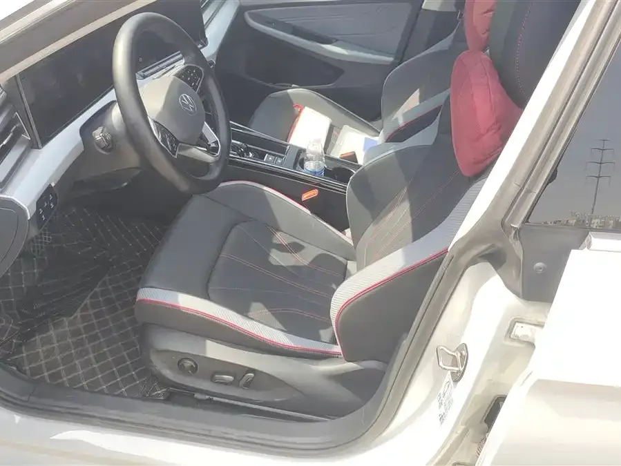 Volkswagen Lamando 2024 Lingdu Lingdu L 280TSI DSG Cool Edition 2024 — миниатюра 3