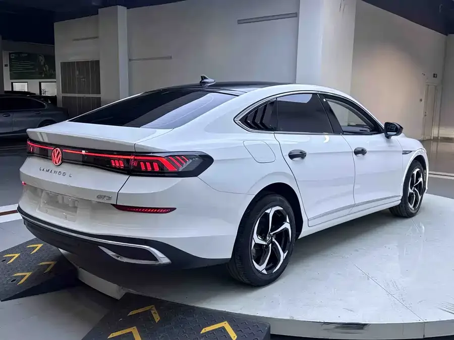Volkswagen Lamando 2022 Lingdu Lingdu L 280TSI DSG Hot Edition 2023 — миниатюра 2