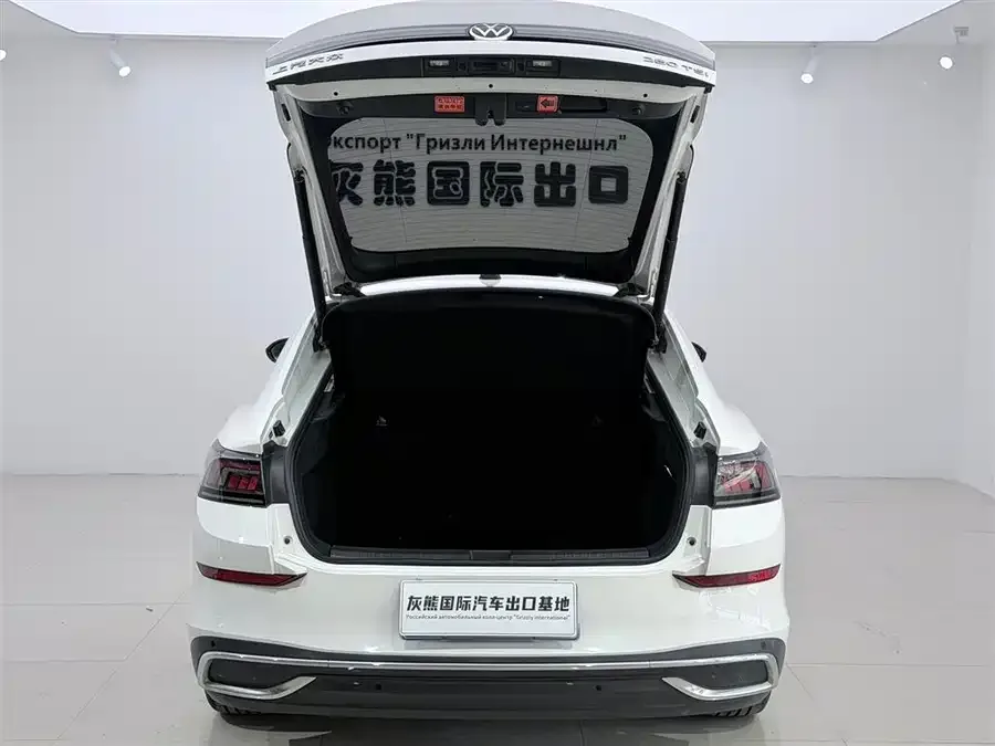 Volkswagen Lamando 2022 Lingdu Lingdu L 280TSI DSG Cool Edition 2023 — миниатюра 4