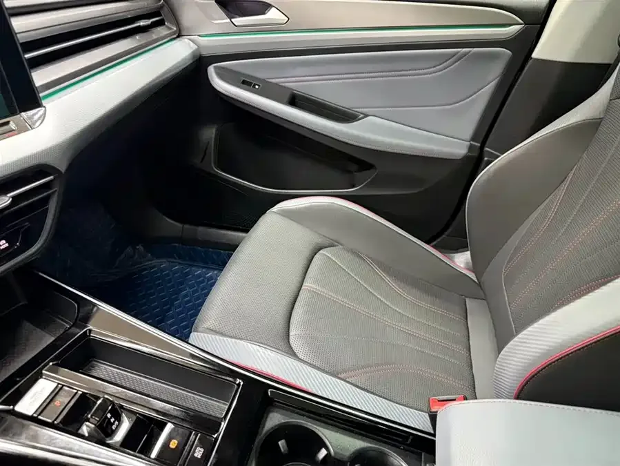 Volkswagen Lamando 2022 Lingdu Lingdu L 280TSI DSG Cool Edition 2022 — миниатюра 4