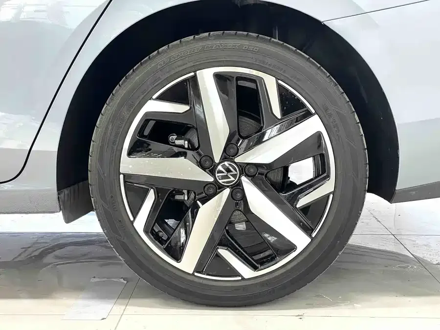 Volkswagen Lamando 2022 Lingdu Lingdu L 280TSI DSG Cool Edition 2022 — миниатюра 4