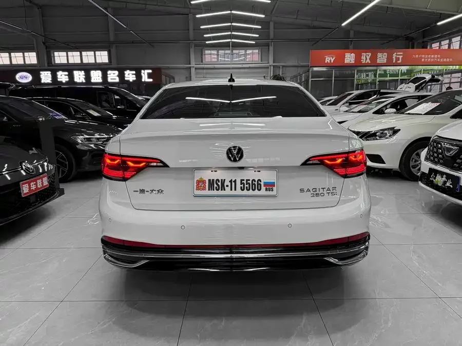 Volkswagen Sagitar 2023 Sagitar 280TSI DSG Beyond Plus Edition 2023 — миниатюра 2