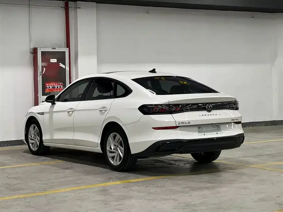 Volkswagen Lamando 2022 Lingdu Lingdu L 280TSI DSG Hot Edition 2022 — миниатюра 2
